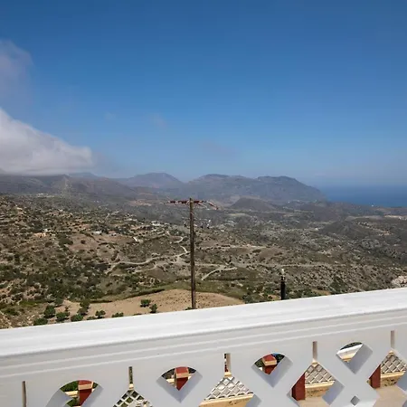 Thea Menetes Menetaí