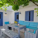 Thea Menetes Apartment