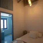 Thea Menetes Apartment