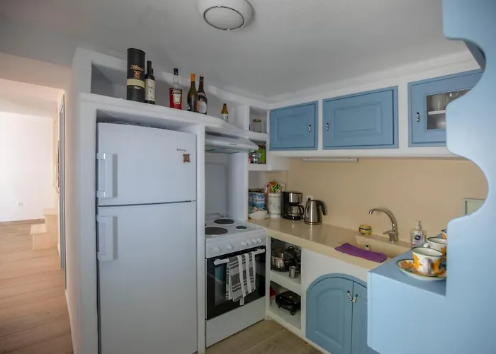 Thea Menetes アパート Menetaí